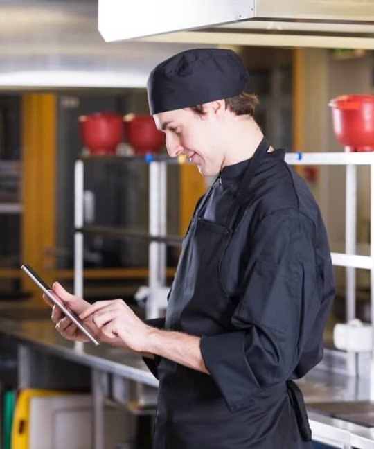 Shortage of Qualified Staff in Restaurants and Hotels